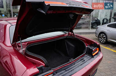 Купе Dodge Challenger 2019 в 