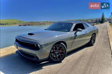 Купе Dodge Challenger 2018 в Черновцах