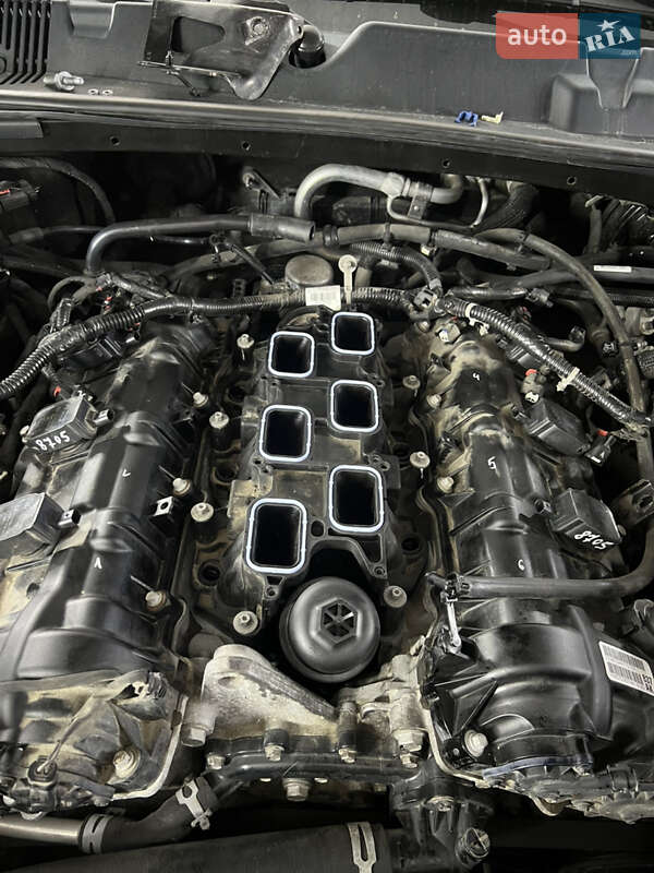Купе Dodge Challenger 2017 в Львові