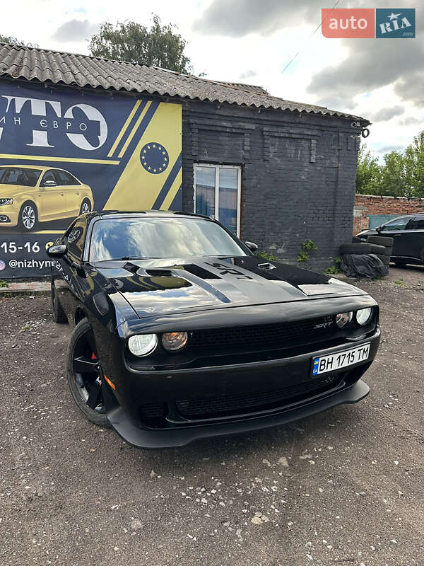 Купе Dodge Challenger 2014 в 