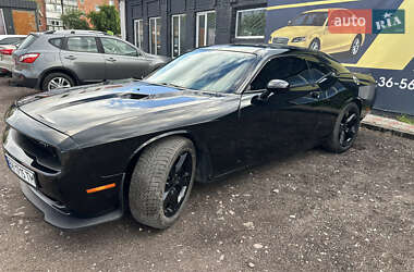 Купе Dodge Challenger 2014 в 
