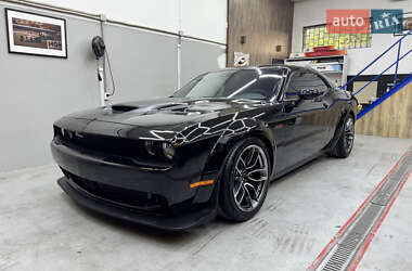 Купе Dodge Challenger 2018 в Киеве