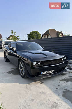 Купе Dodge Challenger 2015 в Луцьку