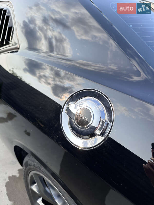 Купе Dodge Challenger 2015 в Луцке