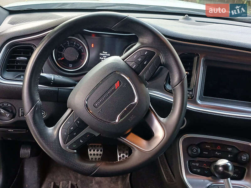 Купе Dodge Challenger 2019 в Киеве