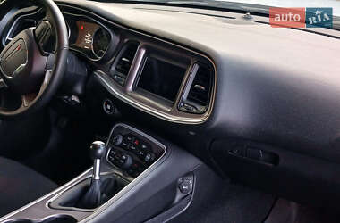 Купе Dodge Challenger 2019 в 