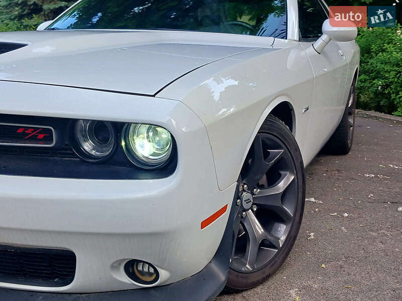 Купе Dodge Challenger 2019 в Киеве