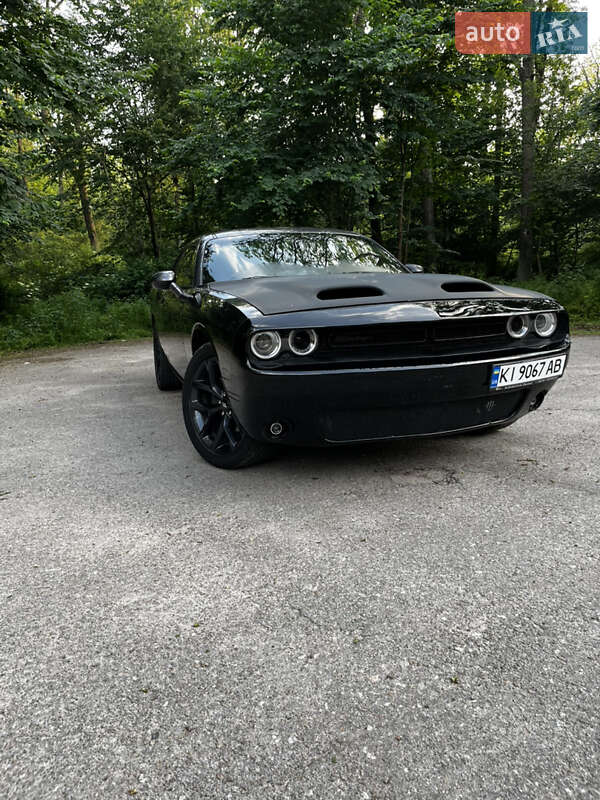Купе Dodge Challenger 2020 в Фастове