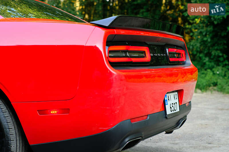 Купе Dodge Challenger 2016 в Киеве