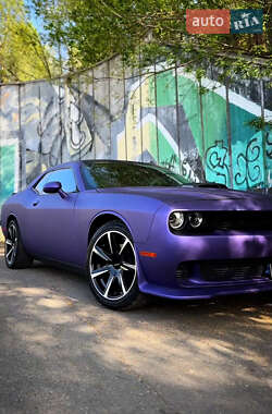 Купе Dodge Challenger 2017 в Киеве