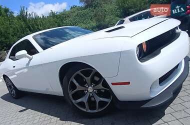 Купе Dodge Challenger 2016 в Днепре
