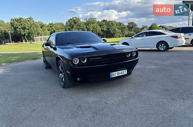 Купе Dodge Challenger 2019 в Тернополі