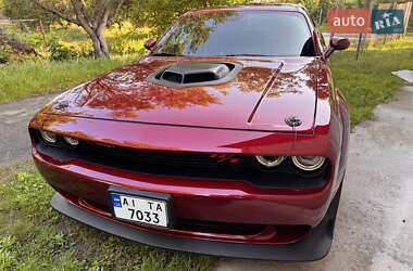 Купе Dodge Challenger 2021 в 