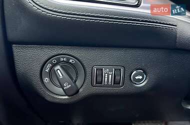 Купе Dodge Challenger 2021 в 
