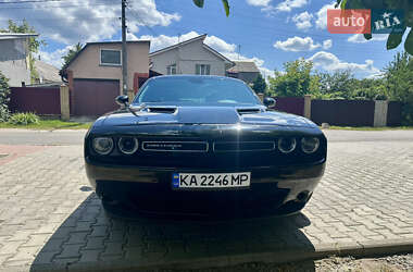 Купе Dodge Challenger 2016 в 
