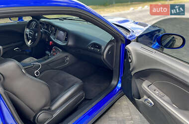 Купе Dodge Challenger 2022 в 