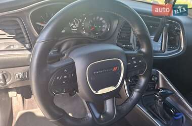Купе Dodge Challenger 2017 в 