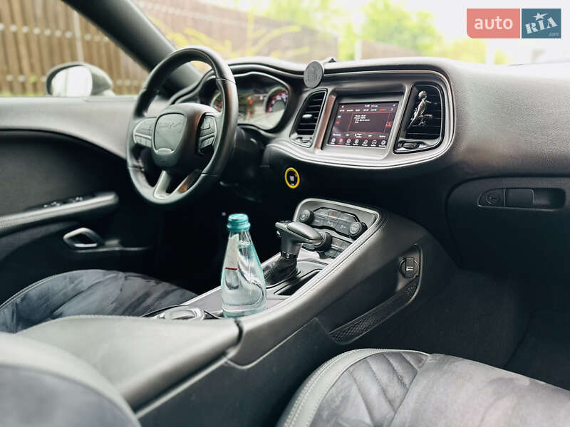Купе Dodge Challenger 2019 в Киеве