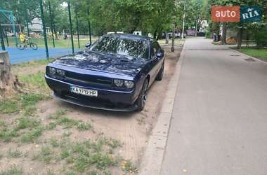 Купе Dodge Challenger 2013 в Киеве