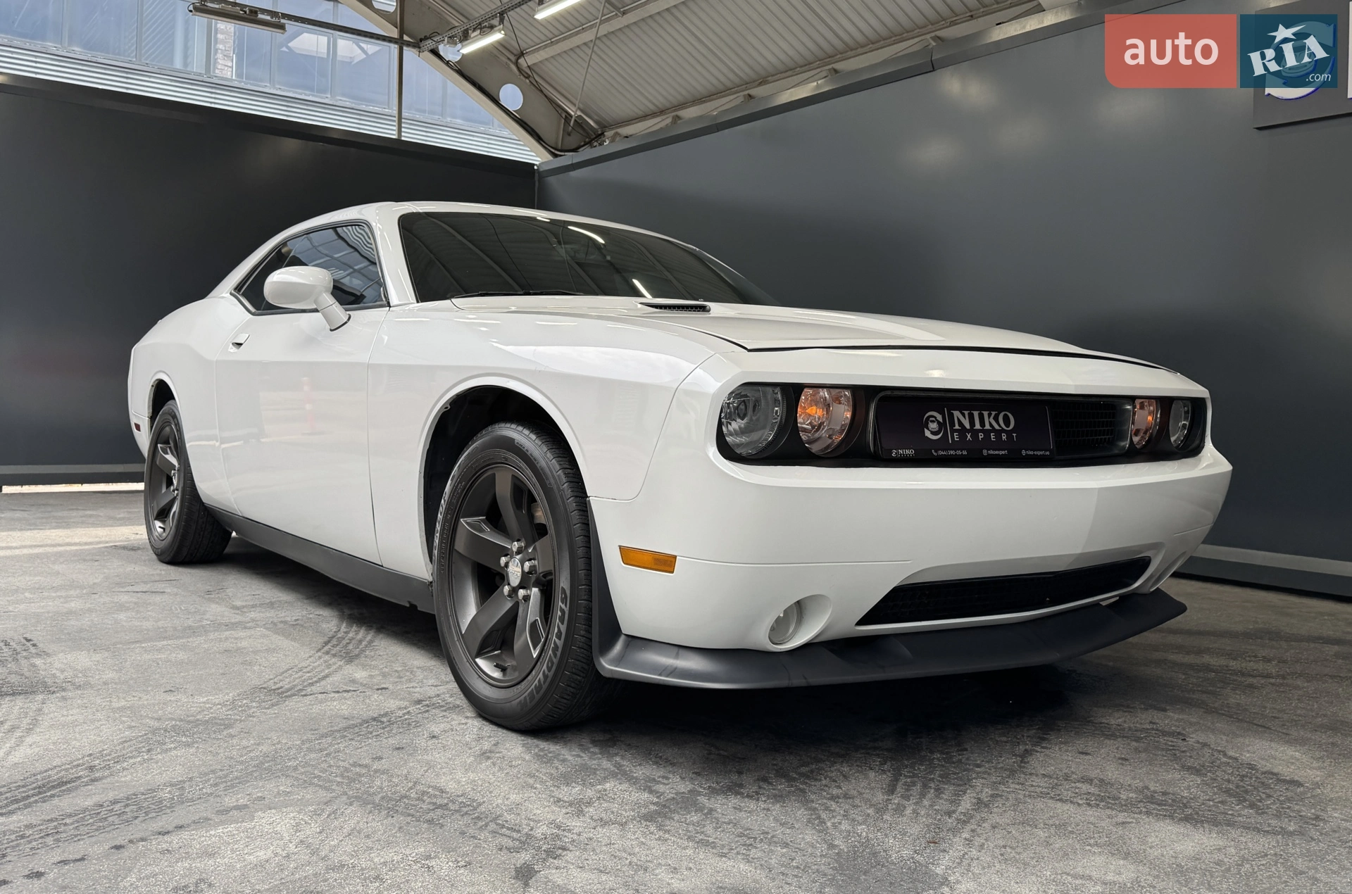 2013 Dodge Challenger - мініатюра 25