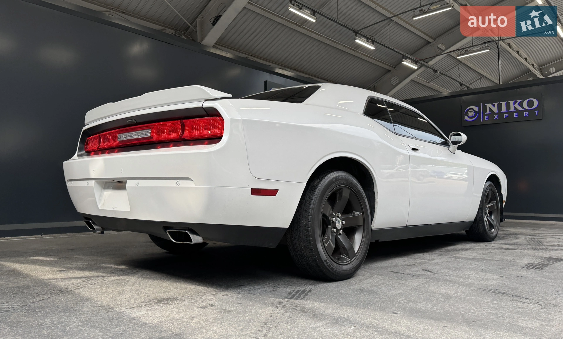 2013 Dodge Challenger - мініатюра 18