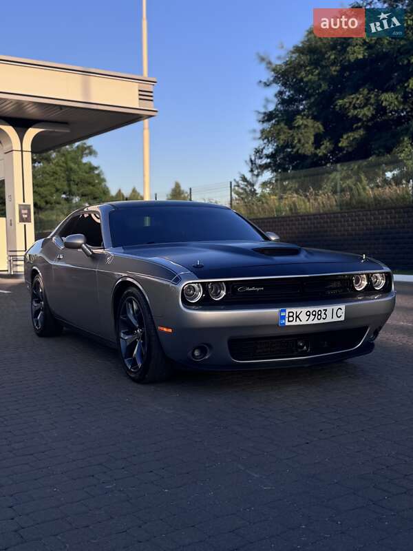 Dodge Challenger 2017