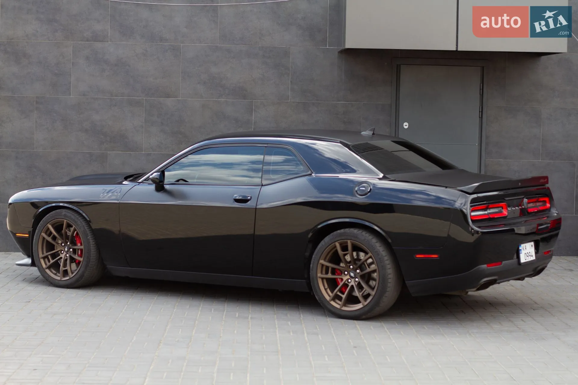 2019 Dodge Challenger - мініатюра 2