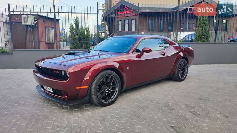 Купе Dodge Challenger 2021 в Киеве