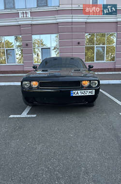 Купе Dodge Challenger 2013 в 