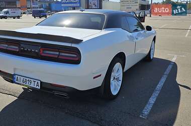 Купе Dodge Challenger 2016 в 