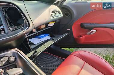 Купе Dodge Challenger 2018 в 