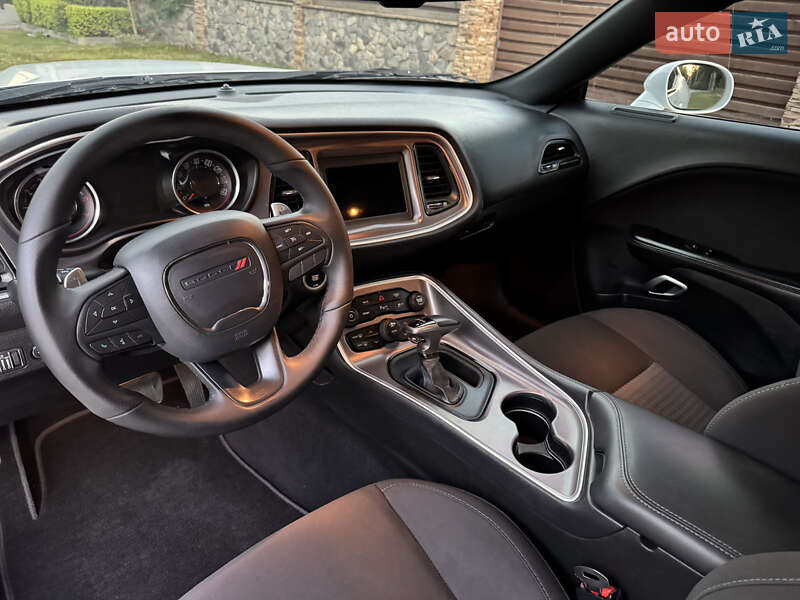 Купе Dodge Challenger 2019 в Харкові