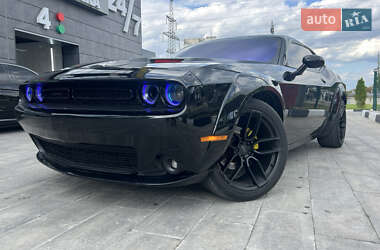 Купе Dodge Challenger 2016 в Харкові