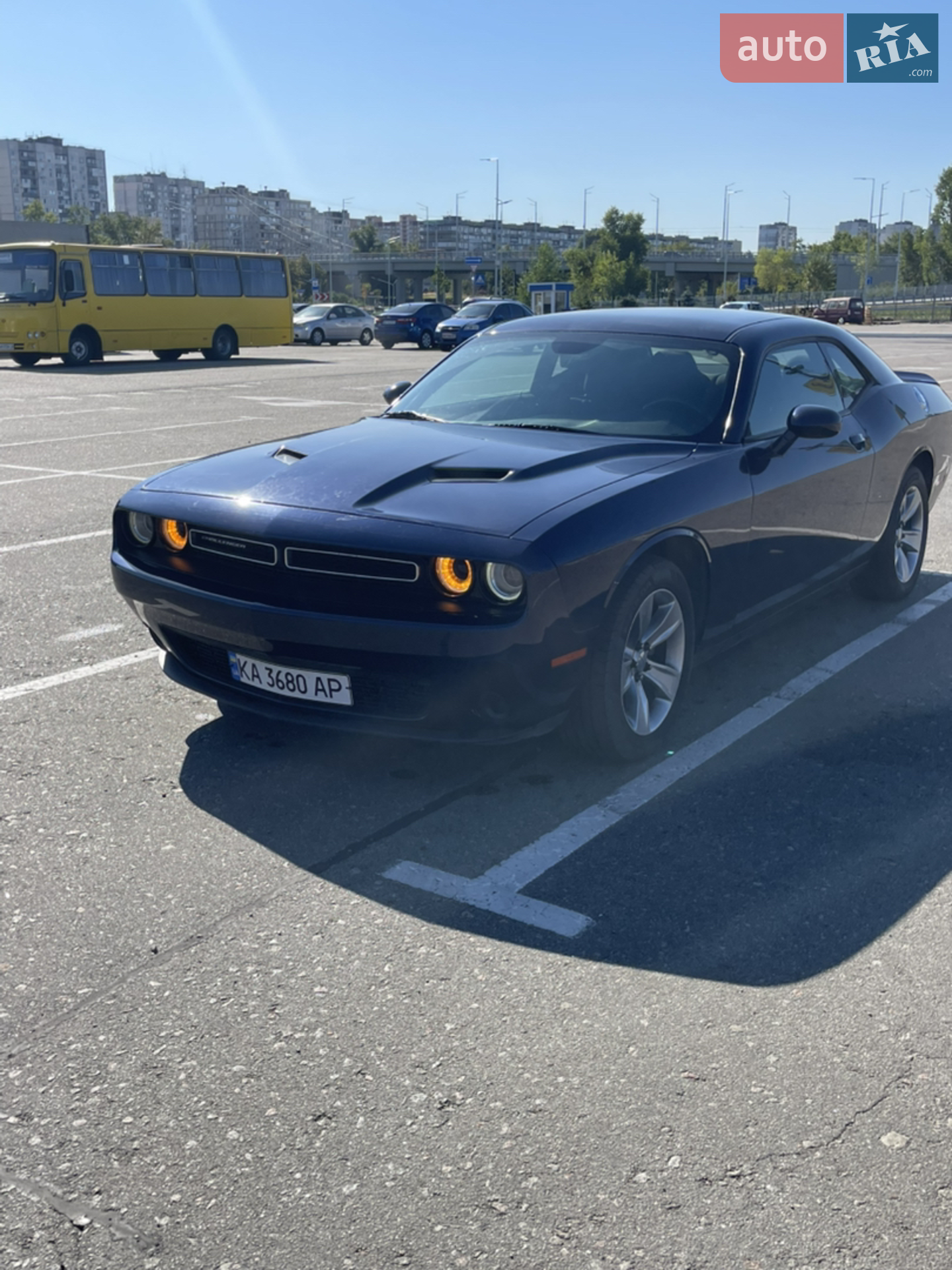 2016 Dodge Challenger - мініатюра 2