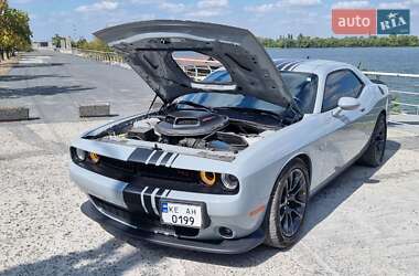 Купе Dodge Challenger 2021 в 