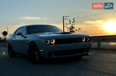 Купе Dodge Challenger 2021 в 
