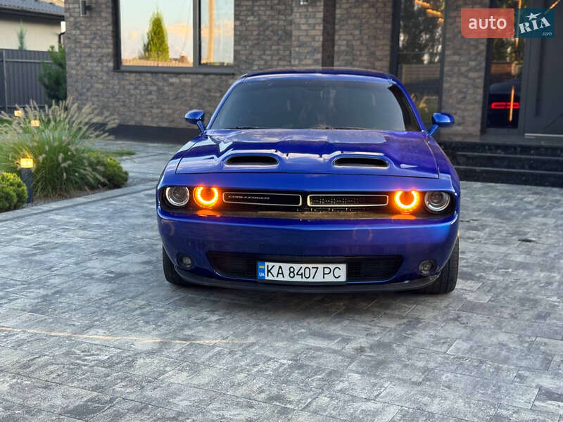 Dodge Challenger 2020