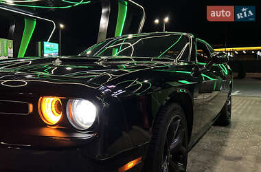 Купе Dodge Challenger 2018 в Тернополе