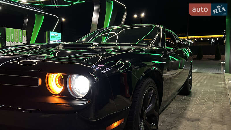 Купе Dodge Challenger 2018 в Тернополе фото 2 Купе Dodge Challenger 2018 в Тернополе