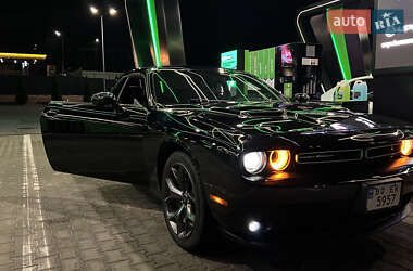 Купе Dodge Challenger 2018 в Тернополі