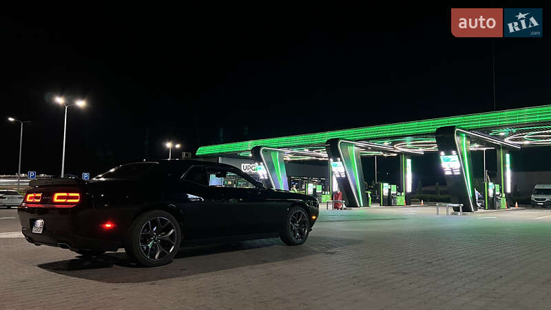 Купе Dodge Challenger 2018 в Тернополе фото 19 Купе Dodge Challenger 2018 в Тернополе