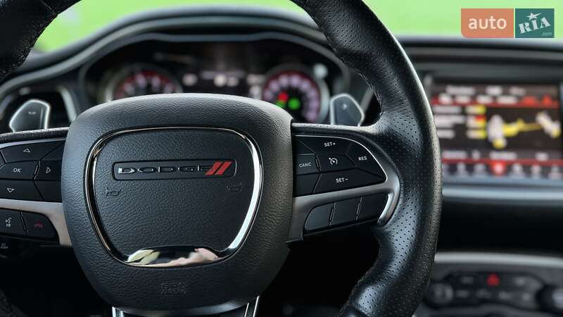 Купе Dodge Challenger 2018 в Киеве