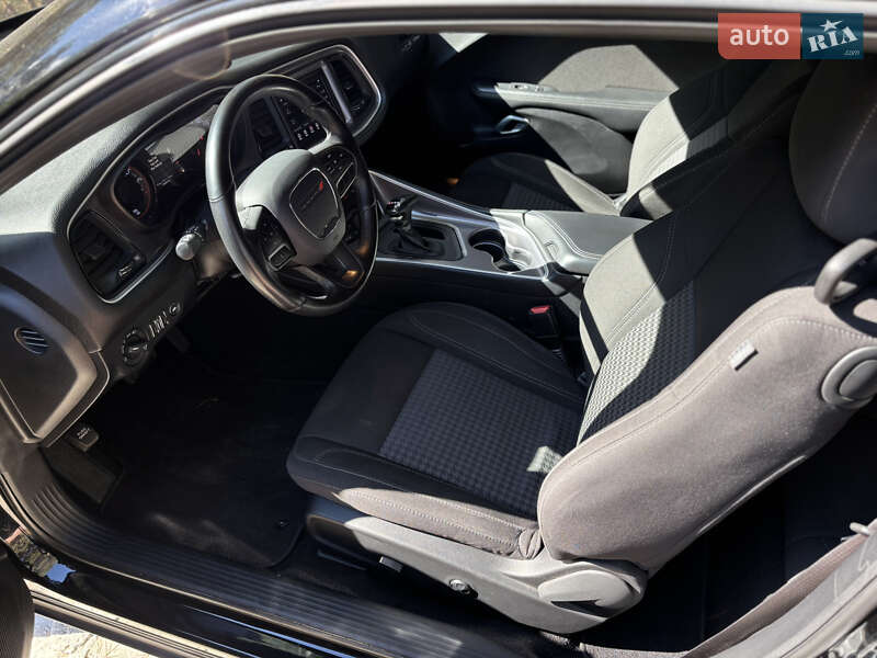 Купе Dodge Challenger 2021 в Киеве
