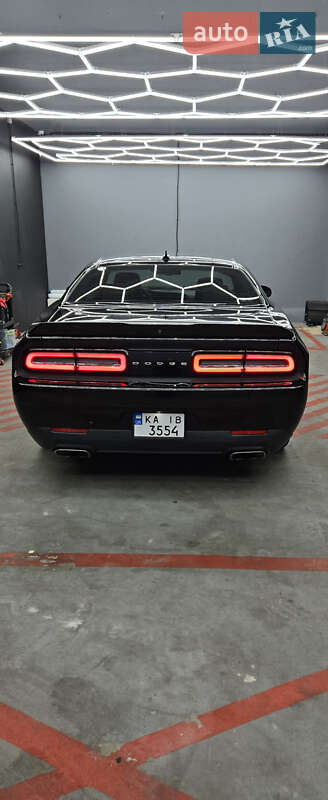 Купе Dodge Challenger 2017 в Днепре