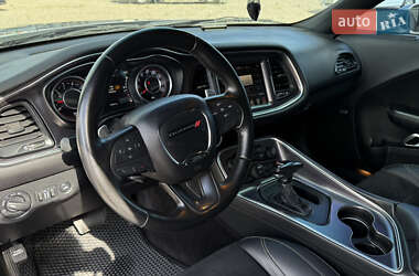 Купе Dodge Challenger 2015 в 