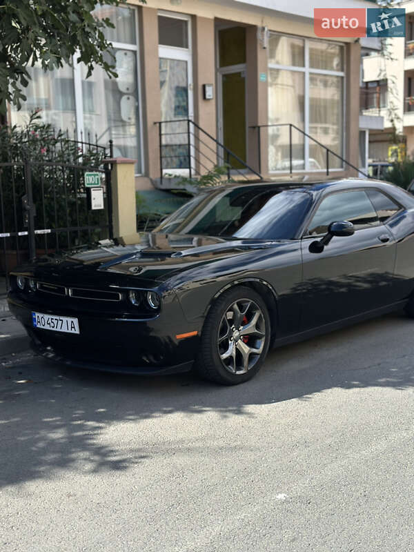 Купе Dodge Challenger 2015 в Одесі фото 32 Купе Dodge Challenger 2015 в Одесі