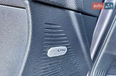 Купе Dodge Challenger 2017 в 