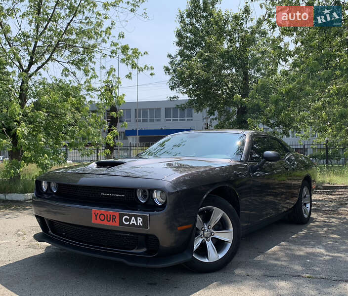 Купе Dodge Challenger 2020 в Киеве