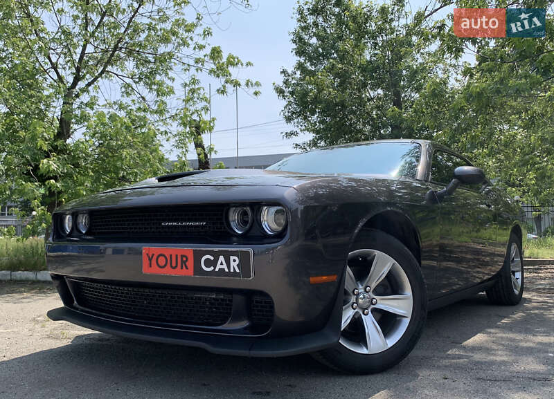 Купе Dodge Challenger 2020 в Киеве