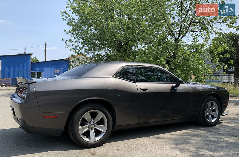 Купе Dodge Challenger 2020 в Киеве